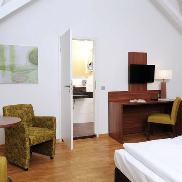 Double room with extra bed