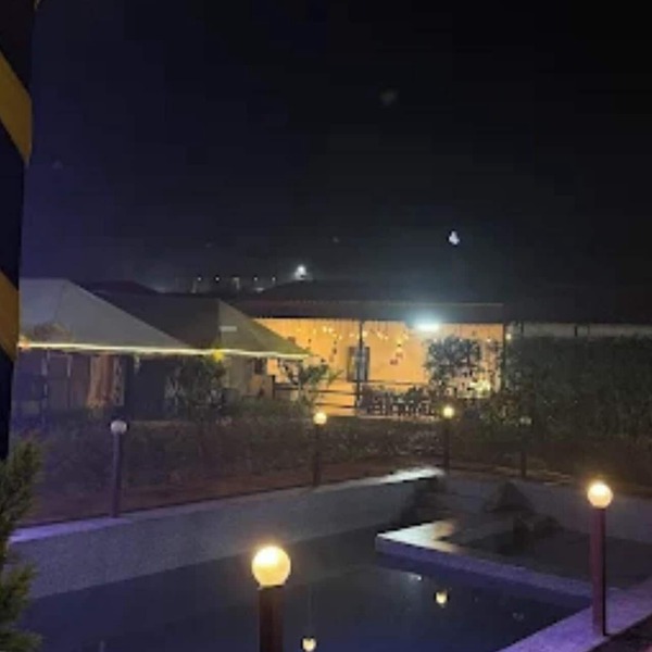 Down Valley Resort