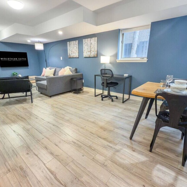Downtown, 2 Bedroom, Parking | TJS3