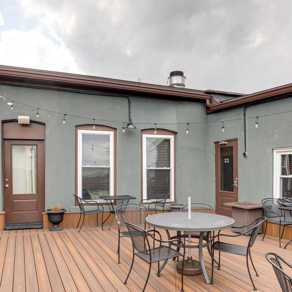 Downtown Auburn Vacation Rental: Central Location!