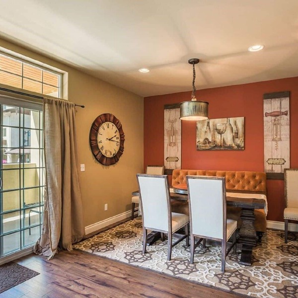 Downtown Corner Unit with Views