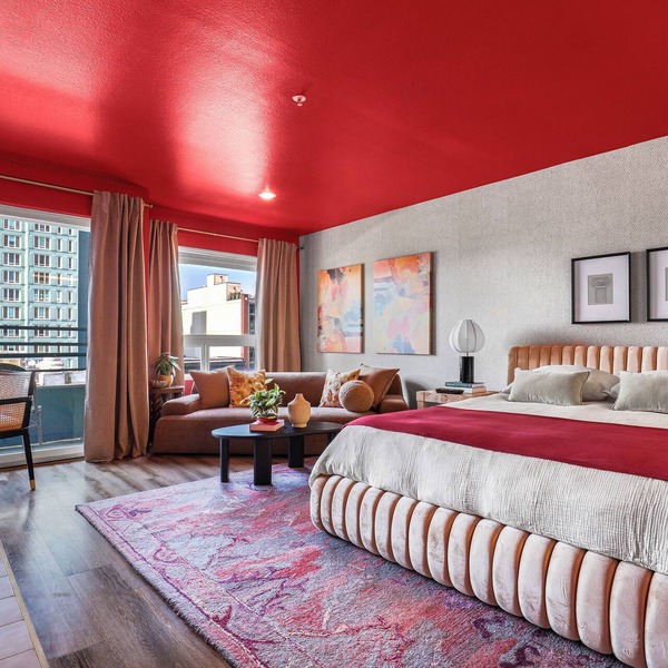 Downtown Seattle Studio Near Pike Place with Rooftop Garden