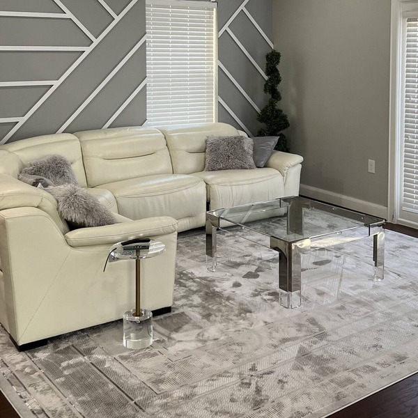 Downtown skyline villa close to convention center, nrg stadium and Toyota center