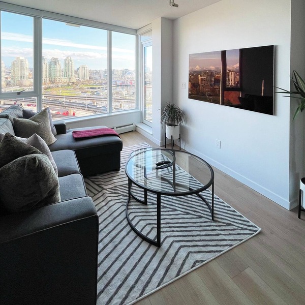 Downtown Vancouver with False Creek View, across from Rogers Arena & BC Place
