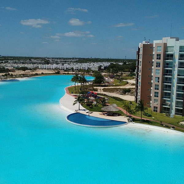 Dreams Lagoon Cancun