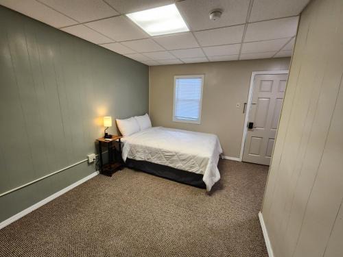Dunnstown Lodge