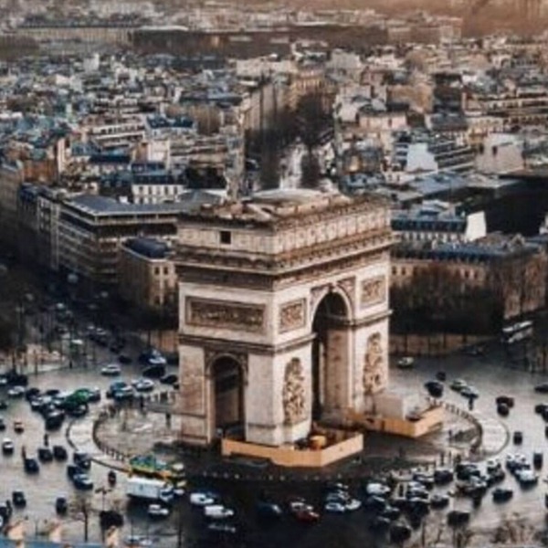 Duplex Montmartre With Aircon In Champs Elysees