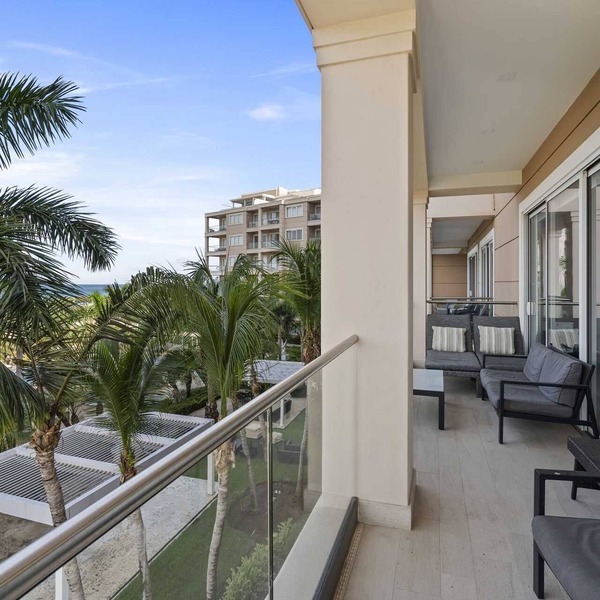 Eagle Beach - Serenity by the Sea 3BR condo - LV301