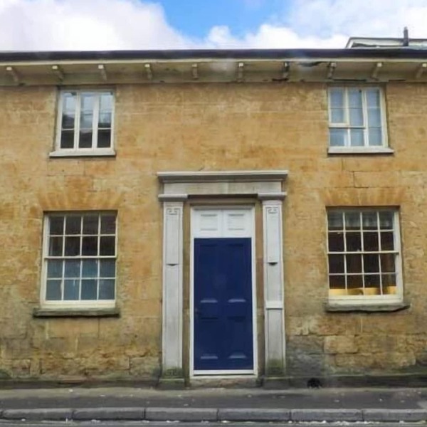 EAST WING, pet friendly, character holiday cottage in Crewkerne