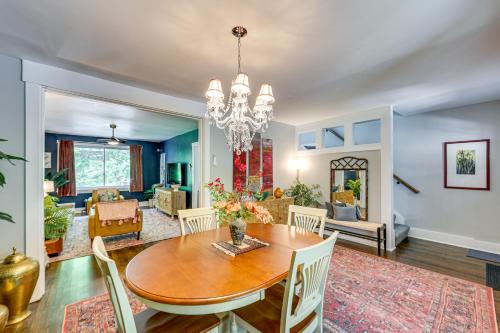 Easy Access to Pittsburgh: Urban Retreat w/Deck