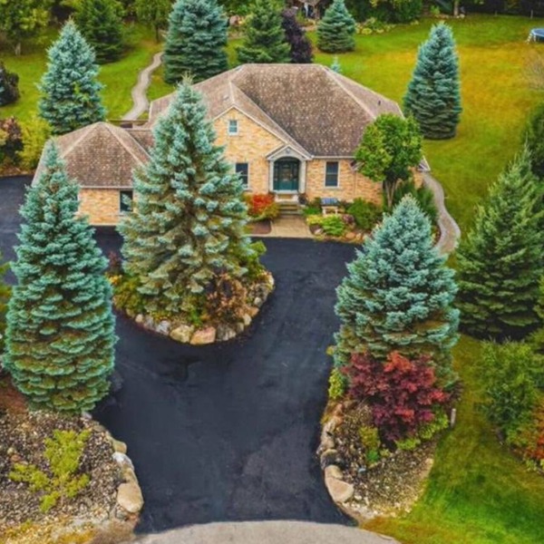 Eatate 2acres