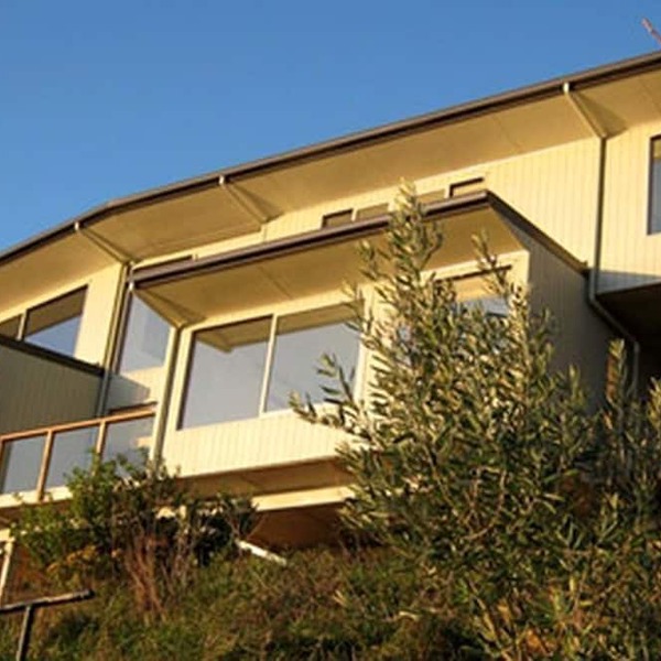 Eco-Friendly Room in a Bed and Breakfast with Stunning Views in Nelson, New Zealand