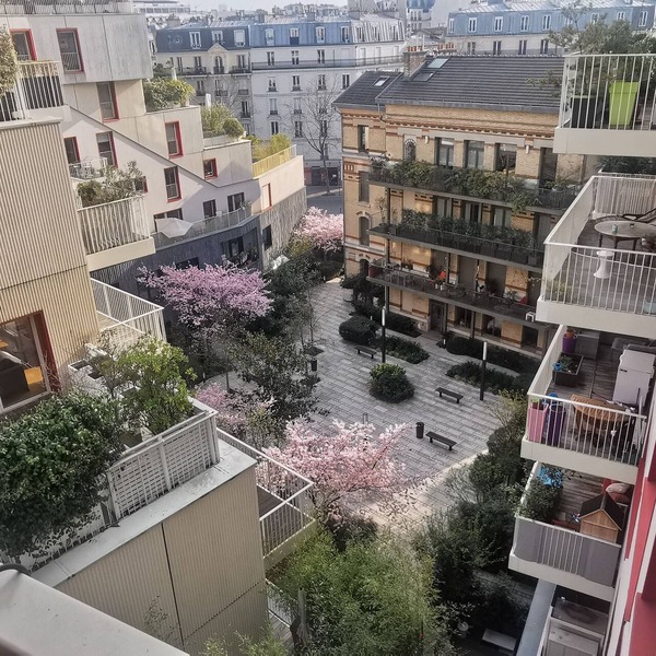EIFFEL SIGHTSEEING FOR 2 WITH CAR OPTION