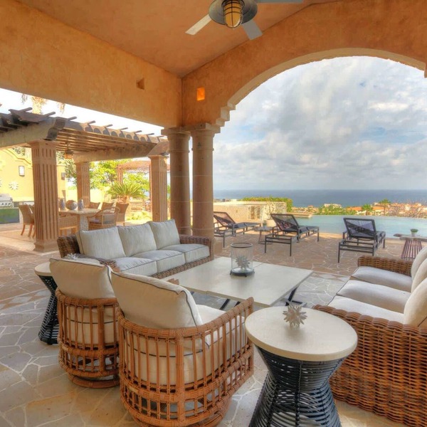 El Altillo Cabo Villa with Infinity Pool and Private Casita