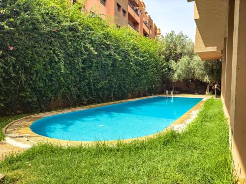 Elegant 2-BR, Pool And Parking Hivernage Centre