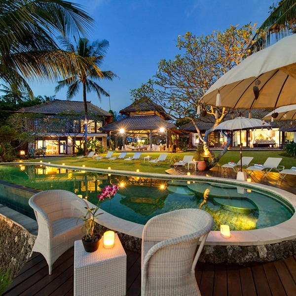 Elegant Beachfront Escape with Pool – Bali Villa 1046