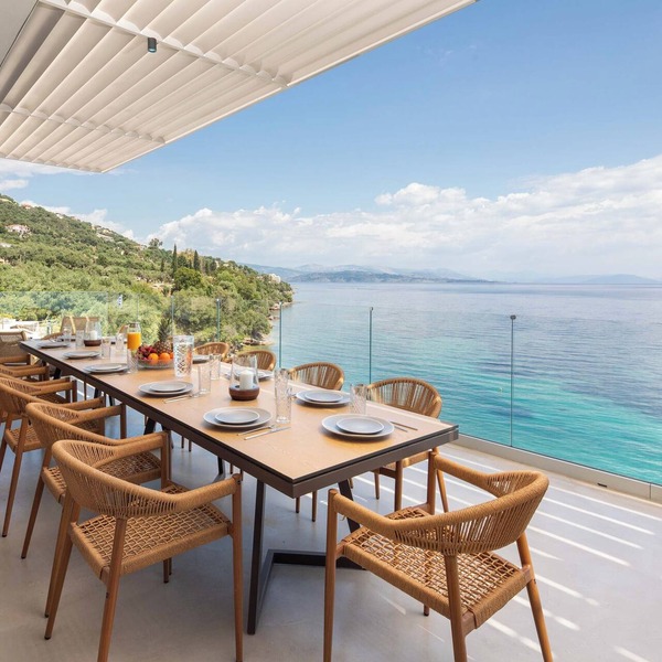 Elysian Shore Villa - Beach front - private pool - private beach - Sea views