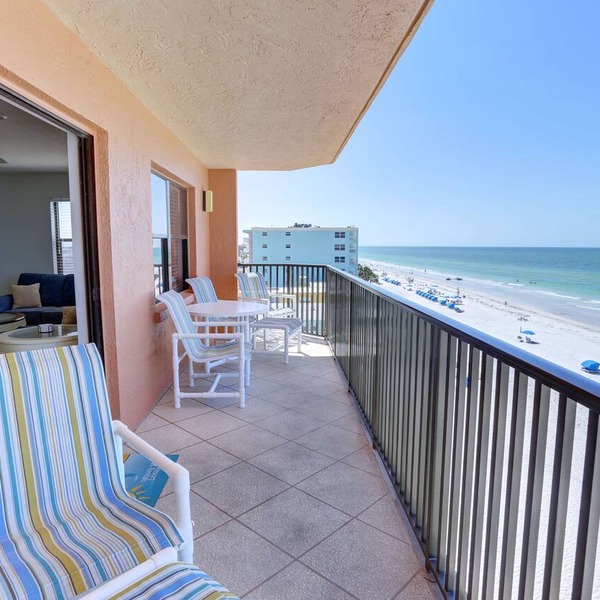 Emerald Isle 502 Beach front w|huge balcony, Pool and breathtaking views!