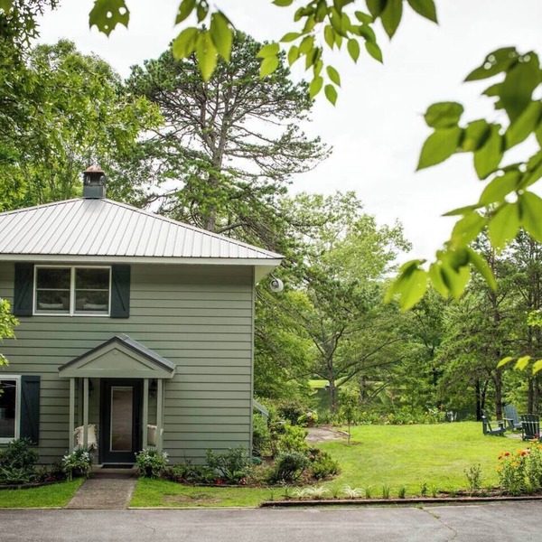 Emerald Lake Lodge - Lakefront - Families - Cozy - Fishing