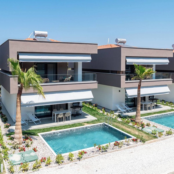 Emerald Three-Bedroom Villa with Private Pool
