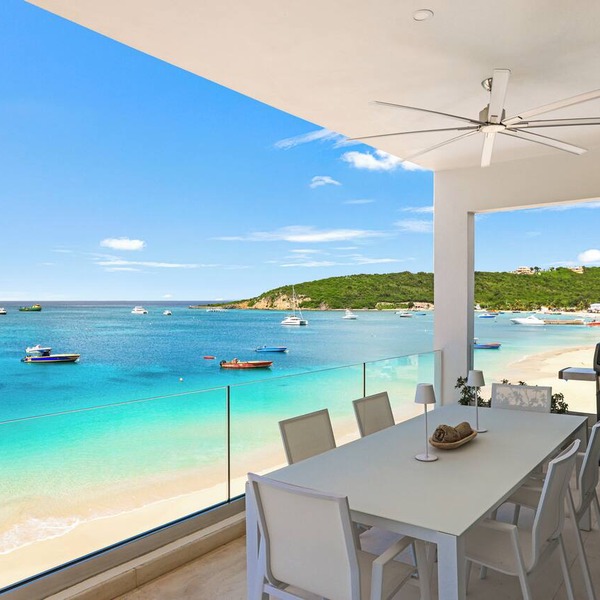 ENCLAVE Beachfront Penthouse