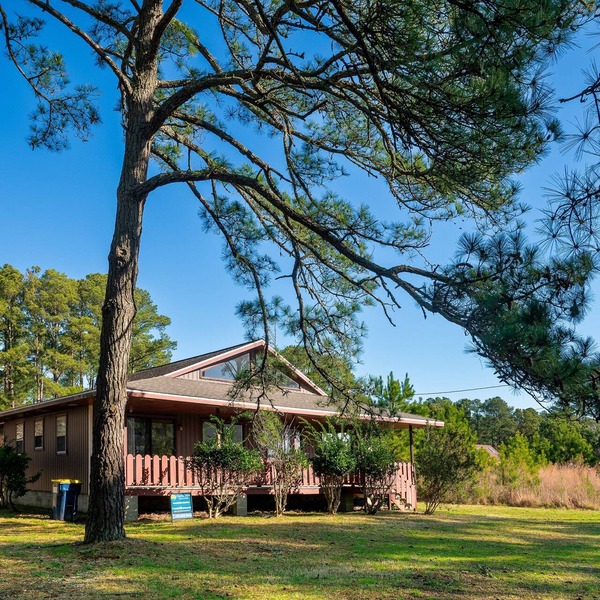 Endless Summer | 4BR Near Beach, One-Level Living, Screened Porch, Kayak Launch & Pet Friendly