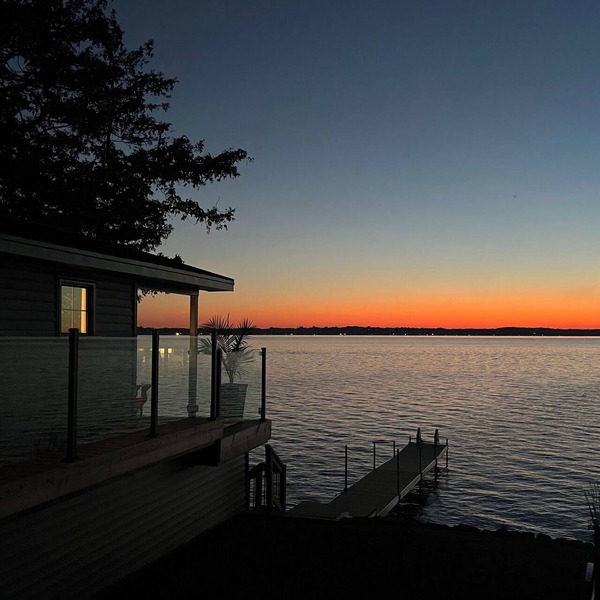 Entire Lakefront Cottage + Boathouse Cozy & Peaceful with Stunning Views