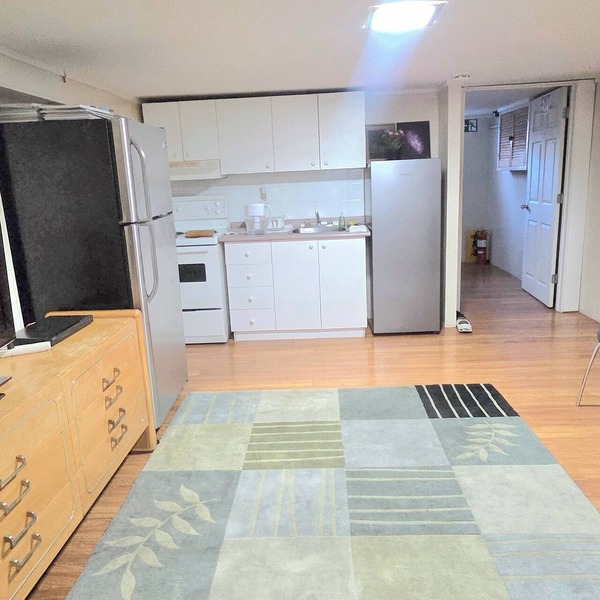 Entire ; Private Suite Bsmt & Parking