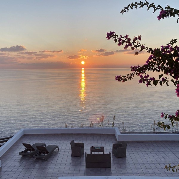 Eolian Villa "Mare" - Floating over the sea