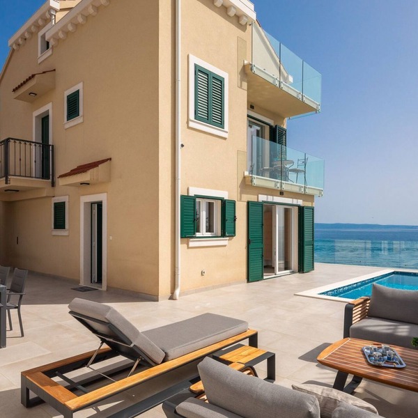 Epetium Beach Villa by Interhome