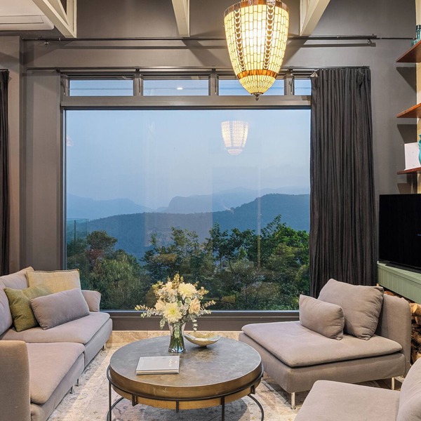Epic Views, Cozy Vibes at Belvedere Summer House