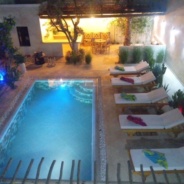Escapade Zen | 6 Ch | Intimate heated pool.