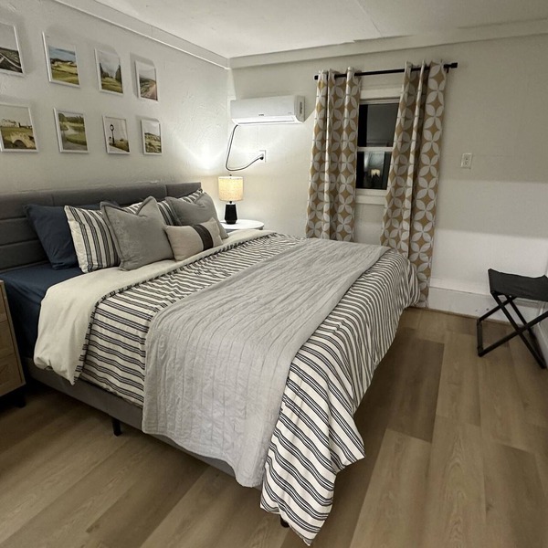 Events welcome! Three homes for Large Groups!