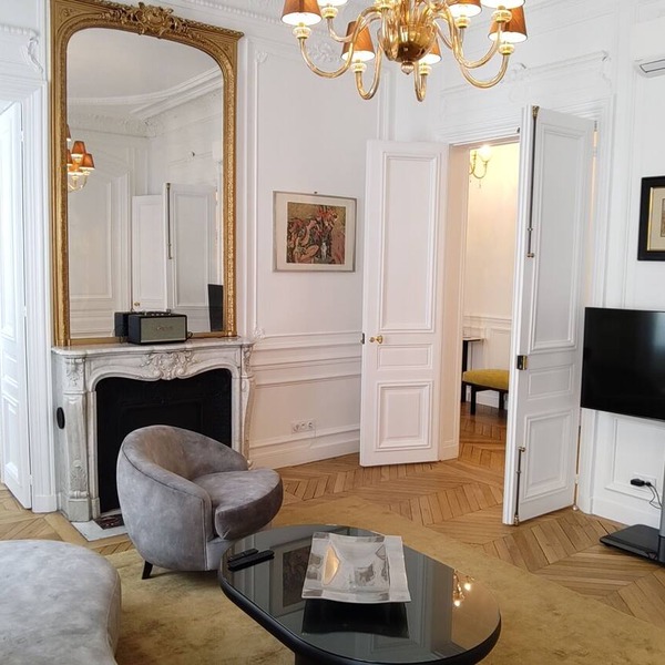 Exceptional apartment, a stone's throw from the Opéra Garnier