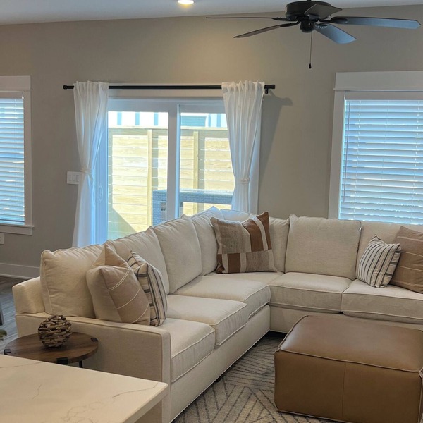 EXCEPTIONAL LOCATION - LUXURY VILLA STEPS AWAY FROM THE BEACH AND POOL