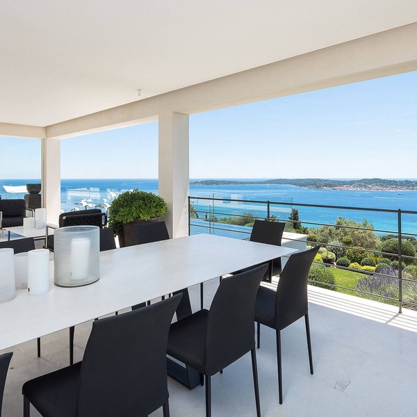 Exceptional villa just minutes from Saint-Tropez