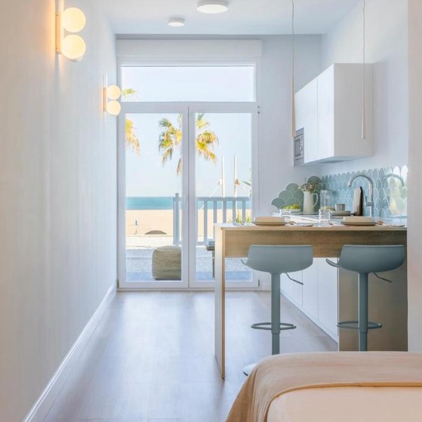 Exclusive beachfront apartment