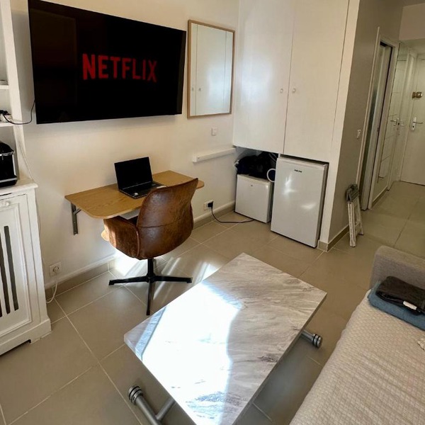 Exclusive Cozy studio - near Arc de Triomphe