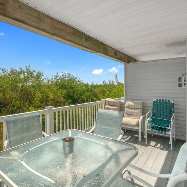 EXCLUSIVE OCEANFRONT LUXURY PRIVATE RESIDENCE