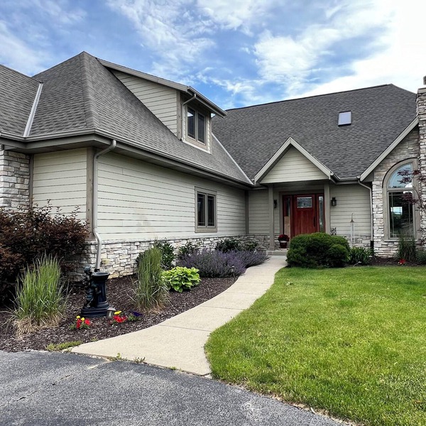 Executive Home Republican National Convention 2024 5 beds/3.5 ba Mukwonago, WI