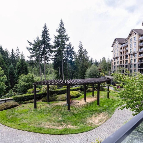 Executive Resort-Style Living in Victoria
