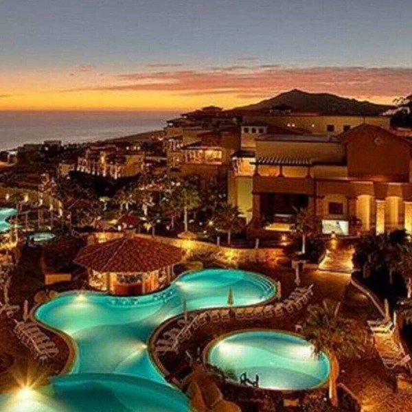 Executive Suite (Sleeps 6) @ Pueblo Bonito Sunset