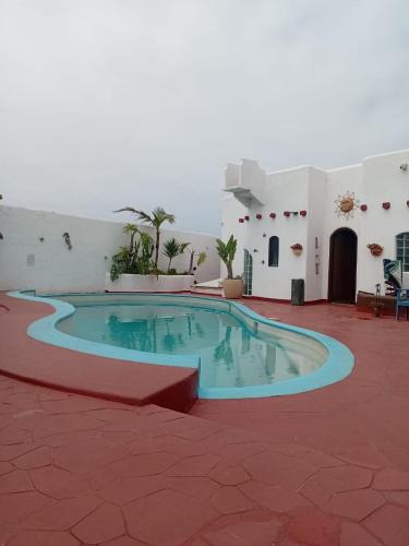 Exotic Oceanfront villa with Private Pool & jacuzzi - Parties & Events