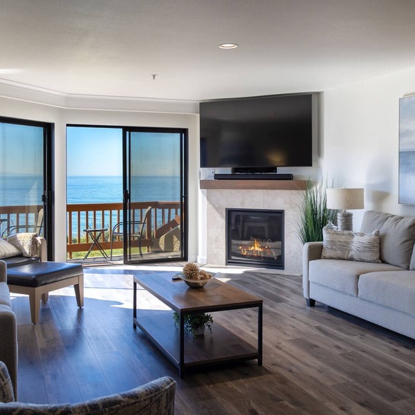 Expansive Ocean Views-Prime Condo at Seascape!