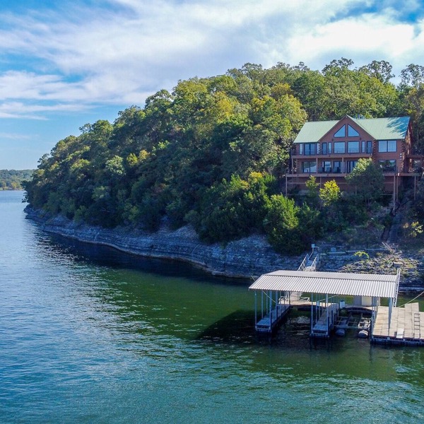 Experience Lakeside Luxury & the Ultimate Grand Lake, OK Vacation Rental