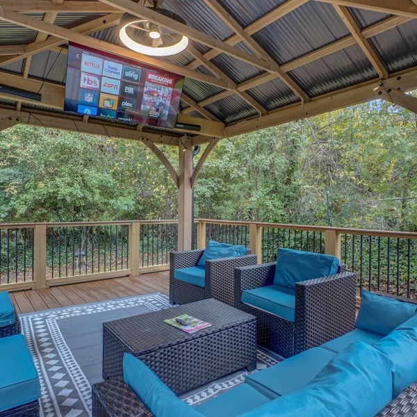 Exquisite Downtown Retreat2 Min to DPAC 5 Min Duke
