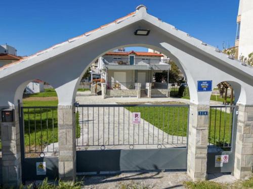 F & R Villa