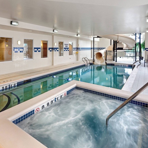 Fairfield Inn and Suites by Marriott Toronto Brampton