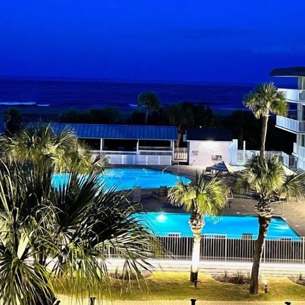 Fall Flash Sale at Beachside Colony Resort, Colony Suites best value offered 1/1