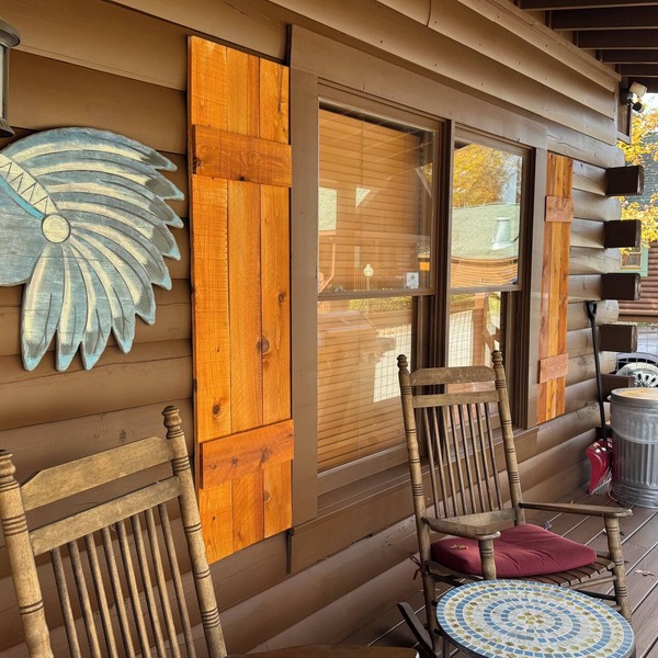Falling Rock-Walk to the Parkway- Hot Tub - Gas Fire Table - Community Pool